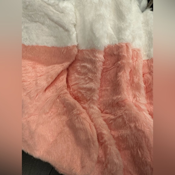 Set of 9 Pink White Faux Fur Christmas Stockings Plush 15” Holiday Mantle Decor - Picture 2 of 4